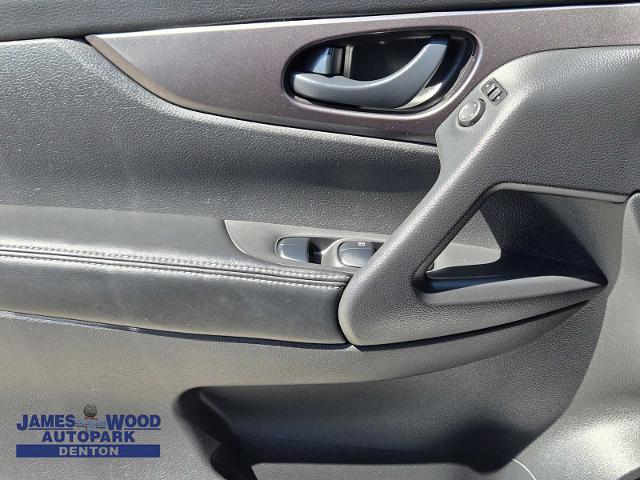 2019 Nissan Rogue Sport Vehicle Photo in DENTON, TX 76210-9321