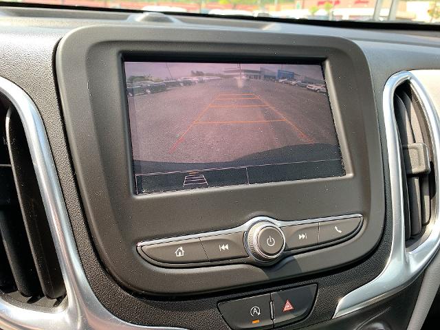 2022 Chevrolet Equinox Vehicle Photo in MOON TOWNSHIP, PA 15108-2571
