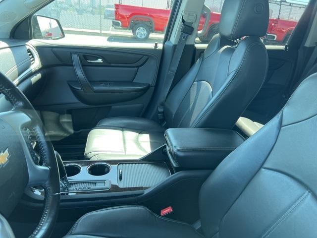 2017 Chevrolet Traverse Vehicle Photo in GREEN BAY, WI 54304-5303
