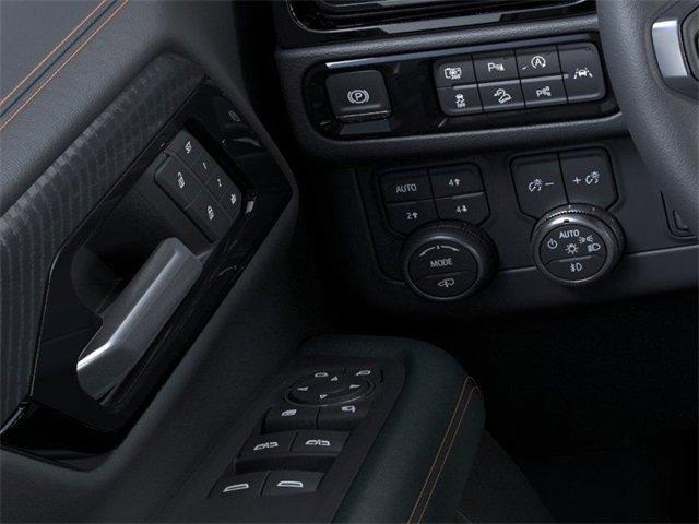 2025 GMC Yukon XL Vehicle Photo in PUYALLUP, WA 98371-4149