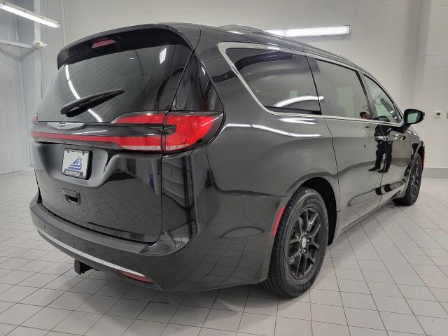 2021 Chrysler Pacifica Vehicle Photo in NEENAH, WI 54956-2243