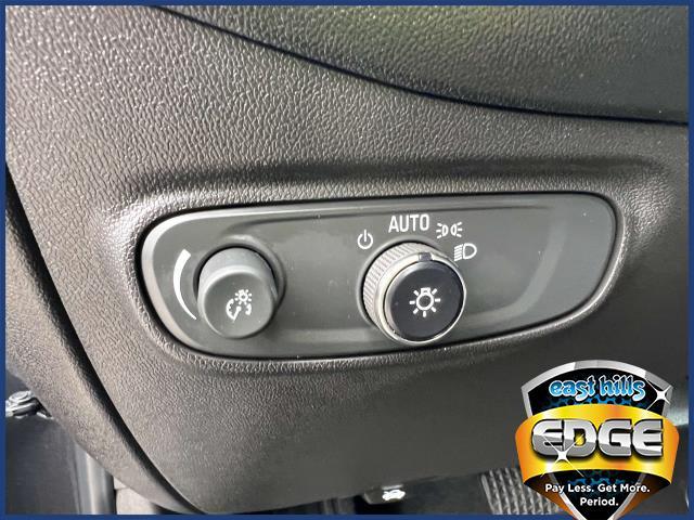 2022 Chevrolet Equinox Vehicle Photo in Roslyn, NY 11576