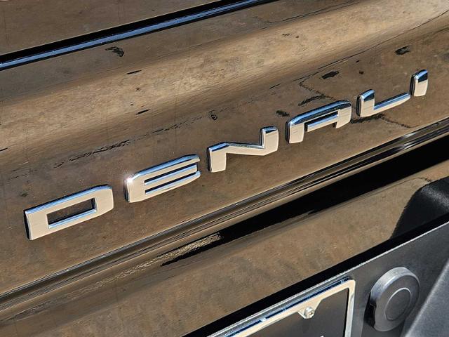2024 GMC Sierra 2500 HD Vehicle Photo in DALLAS, TX 75209