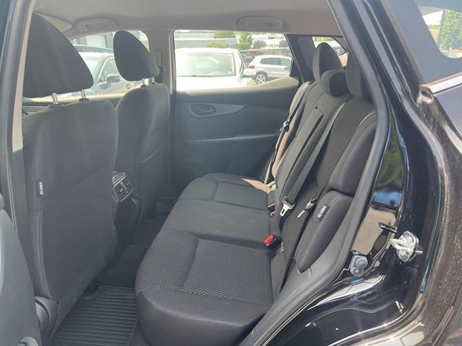 2021 Nissan Rogue Sport Vehicle Photo in Harrisburg, PA 17111