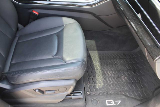 2022 Audi Q7 Vehicle Photo in HOUSTON, TX 77090