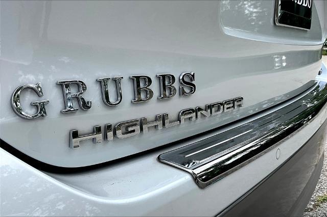 2022 Toyota Highlander Vehicle Photo in Tulsa, OK 74145