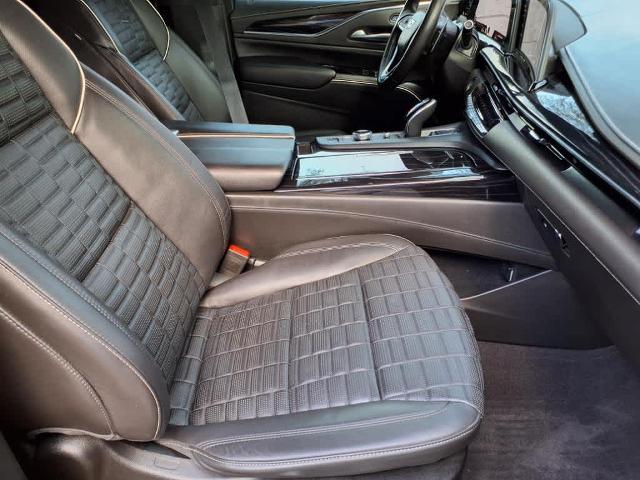 2024 Cadillac Escalade ESV Vehicle Photo in San Antonio, TX 78230-1001