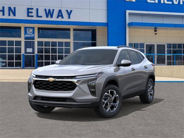 2025 Chevrolet Trax Vehicle Photo in ENGLEWOOD, CO 80113-6708