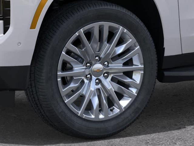 2025 Chevrolet Tahoe Vehicle Photo in MOON TOWNSHIP, PA 15108-2571