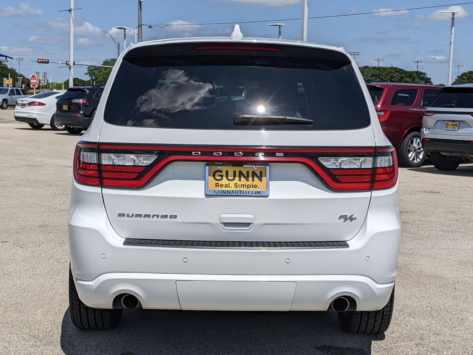 2022 Dodge Durango Vehicle Photo in Seguin, TX 78155