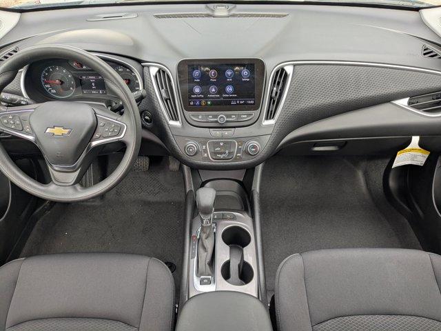 2025 Chevrolet Malibu Vehicle Photo in BRUNSWICK, GA 31525-1881