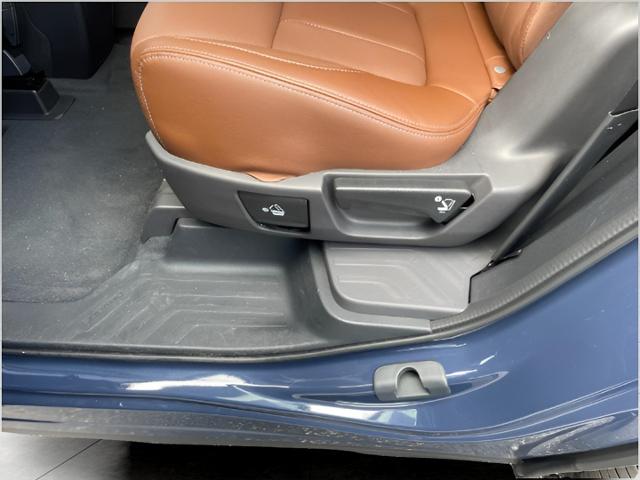 2025 Subaru Ascent Vehicle Photo in Oshkosh, WI 54904