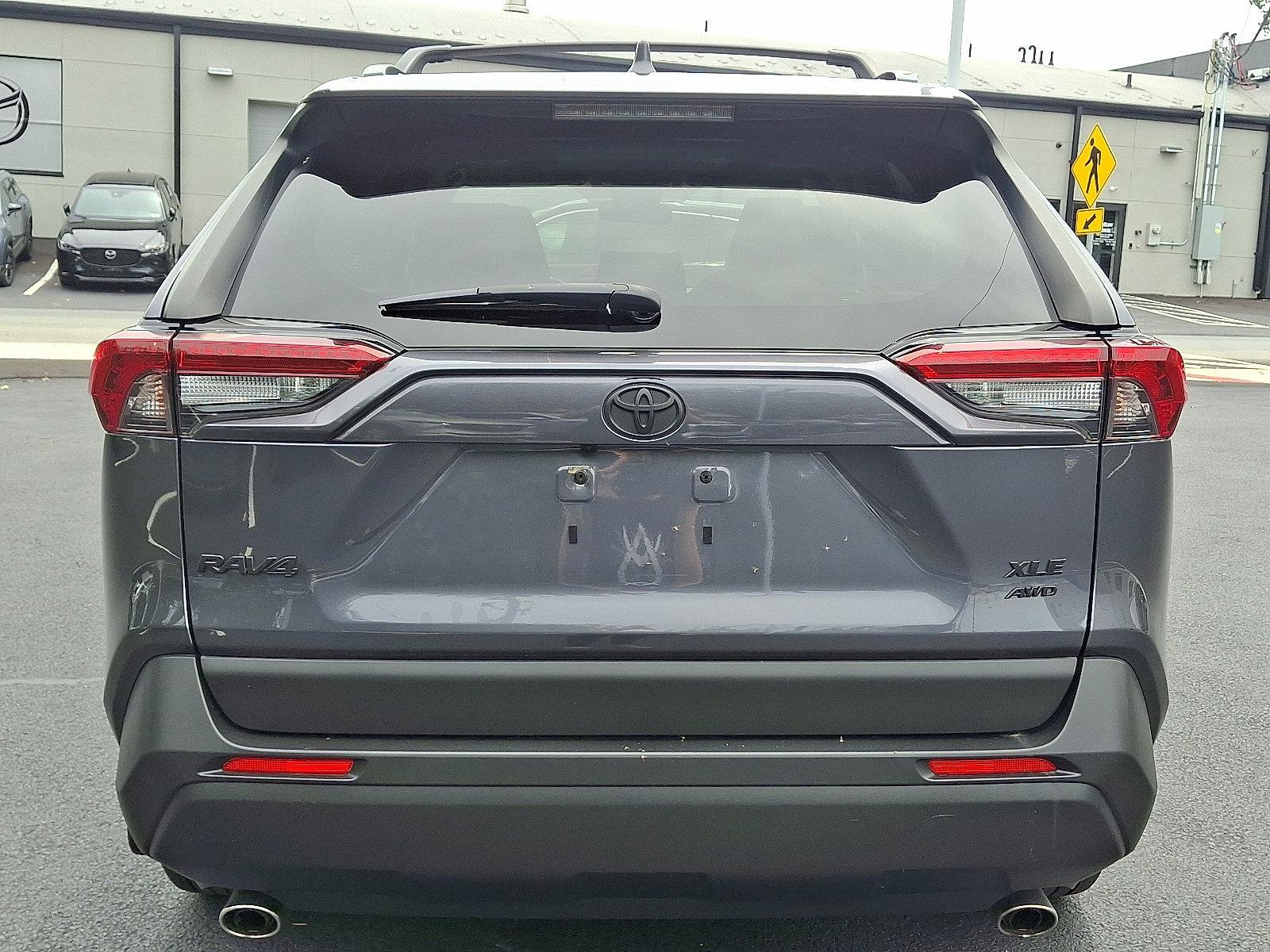 2019 Toyota RAV4 Vehicle Photo in Harrisburg, PA 17111