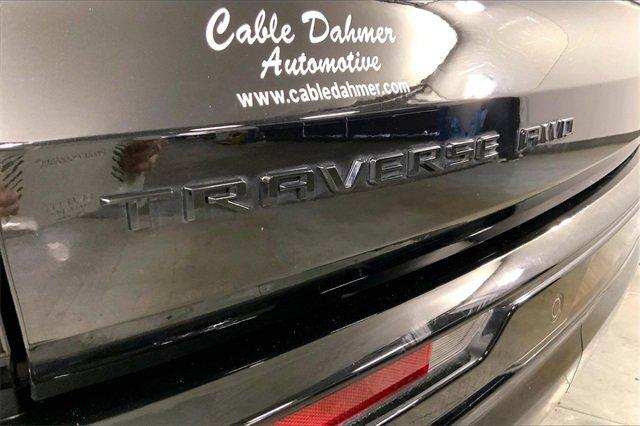 2024 Chevrolet Traverse Vehicle Photo in KANSAS CITY, MO 64114-4502