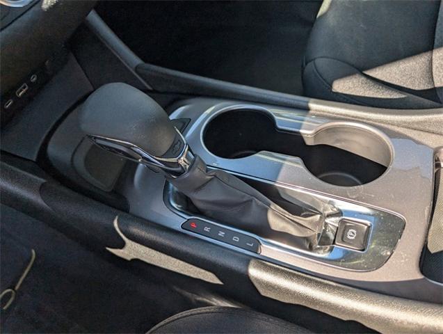 2025 Chevrolet Malibu Vehicle Photo in ENGLEWOOD, CO 80113-6708