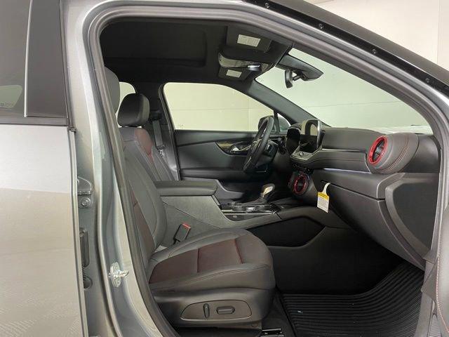 2025 Chevrolet Blazer Vehicle Photo in PHOENIX, AZ 85014-3381