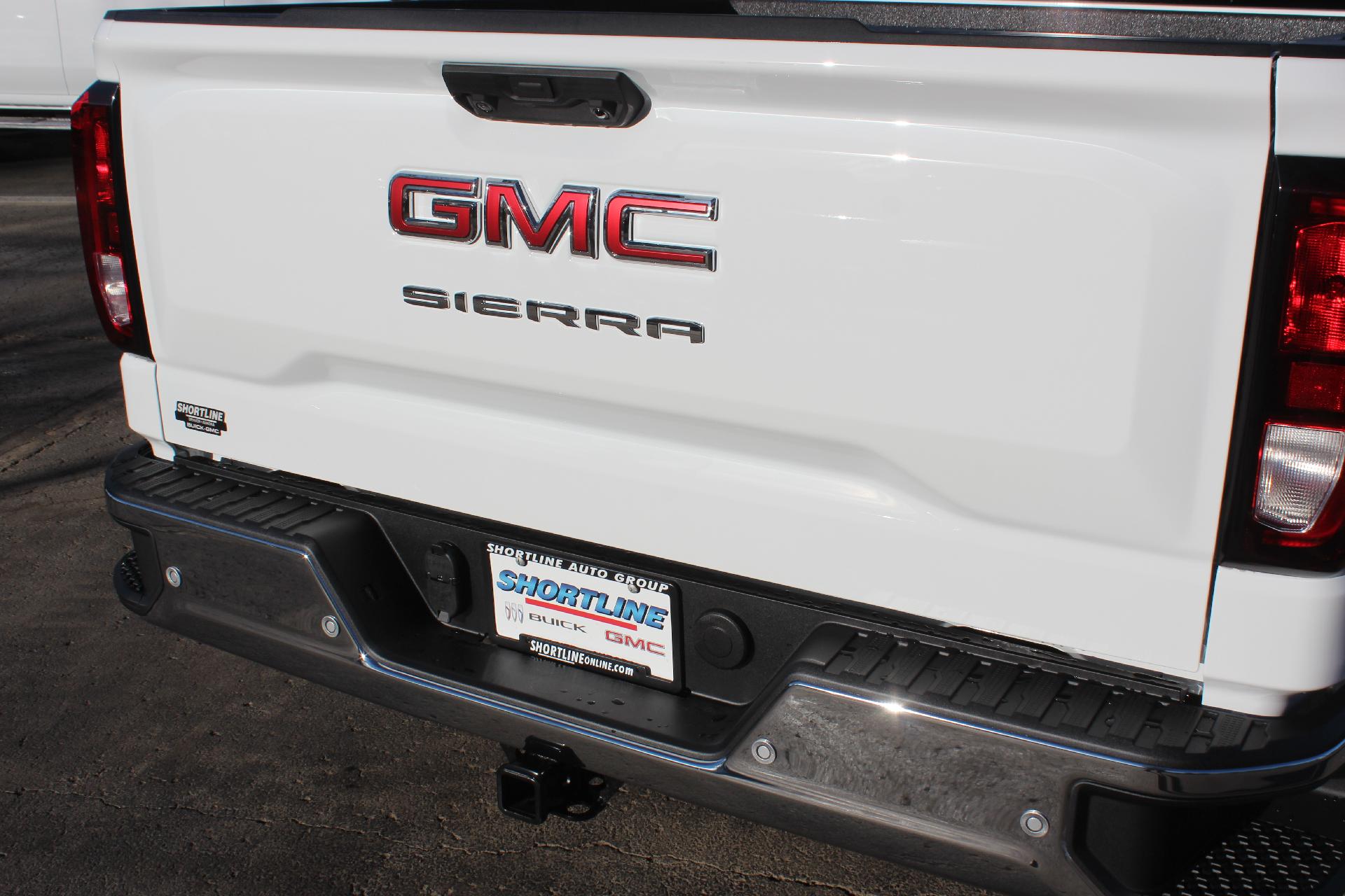 2025 GMC Sierra 1500 Vehicle Photo in AURORA, CO 80012-4011