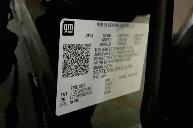 2025 Cadillac ESCALADE IQ Vehicle Photo in KANSAS CITY, MO 64114-4545