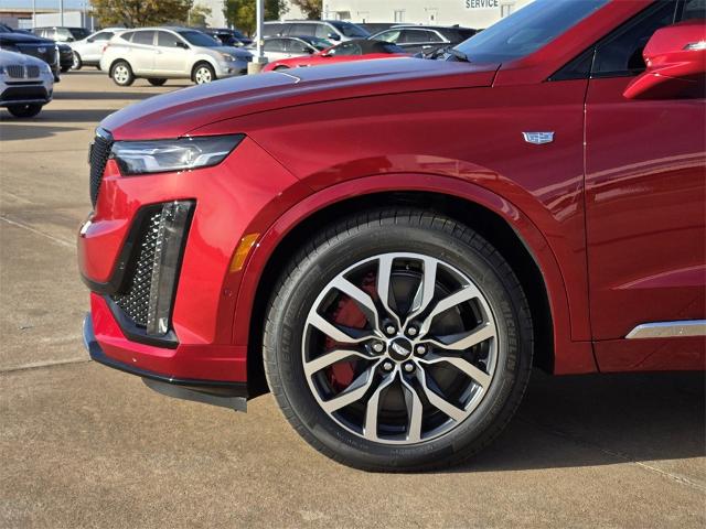 2025 Cadillac XT6 Vehicle Photo in Oklahoma City, OK 73114