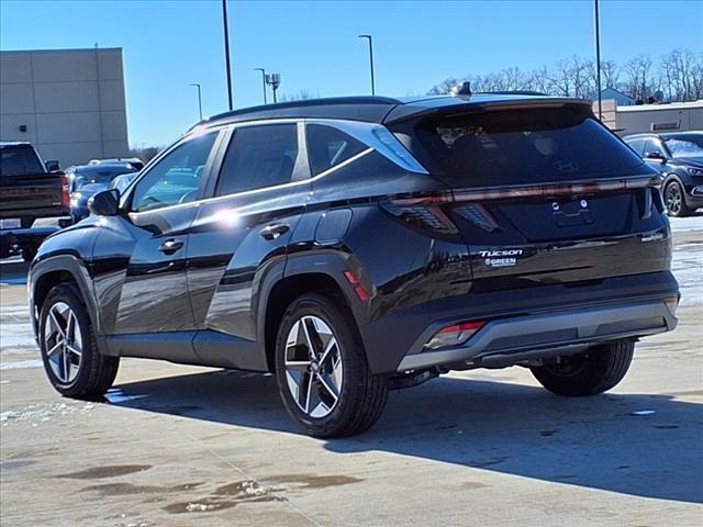 2025 Hyundai TUCSON Hybrid Vehicle Photo in Peoria, IL 61615