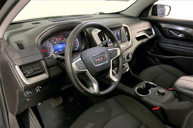 2024 GMC Terrain Vehicle Photo in KANSAS CITY, MO 64114-4502