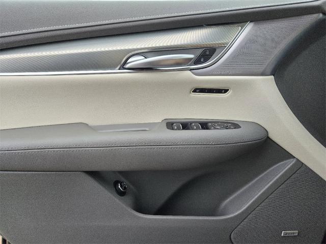 2025 Cadillac XT5 Vehicle Photo in Oklahoma City, OK 73114