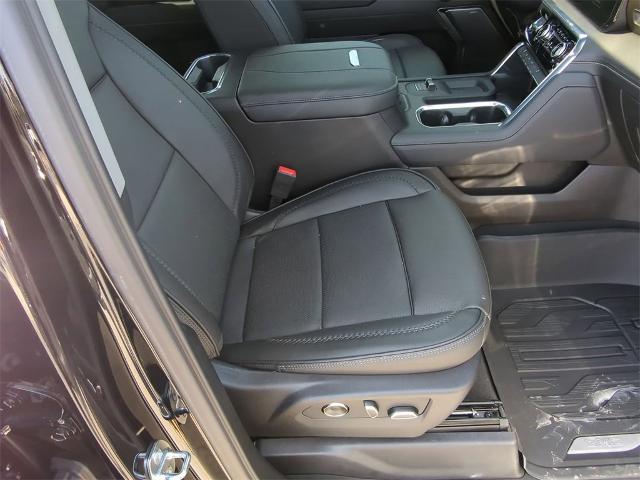 2024 GMC Sierra 3500 HD Vehicle Photo in ALBERTVILLE, AL 35950-0246