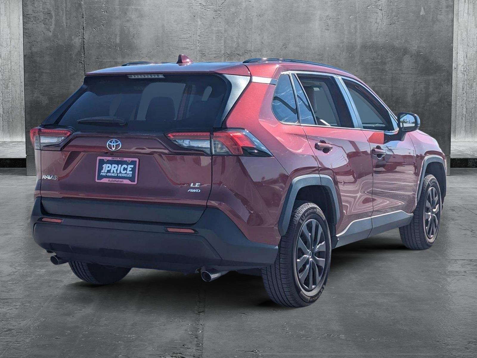 2019 Toyota RAV4 Vehicle Photo in Ft. Myers, FL 33907