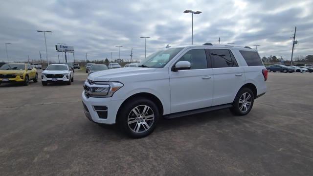 2024 Ford Expedition Vehicle Photo in CROSBY, TX 77532-9157