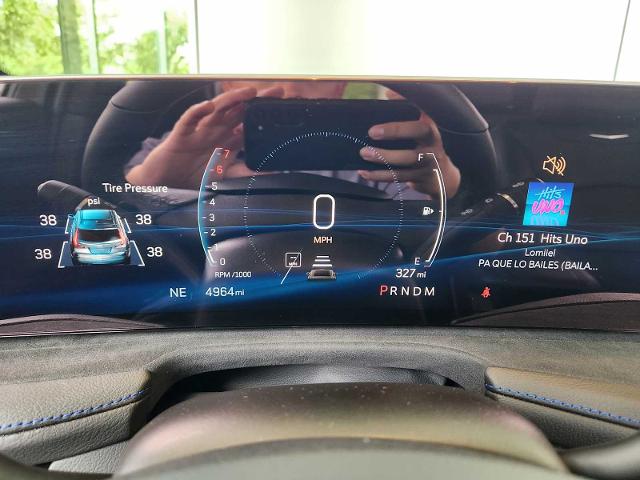 2025 Cadillac XT4 Vehicle Photo in HOUSTON, TX 77079