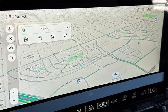 2025 GMC HUMMER EV SUV Vehicle Photo in ELK GROVE, CA 95757-8703