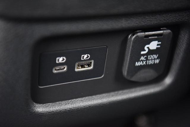 2023 Nissan Pathfinder Vehicle Photo in Ballwin, MO 63011