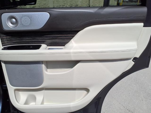 2021 Lincoln Navigator Vehicle Photo in Tampa, FL 33612