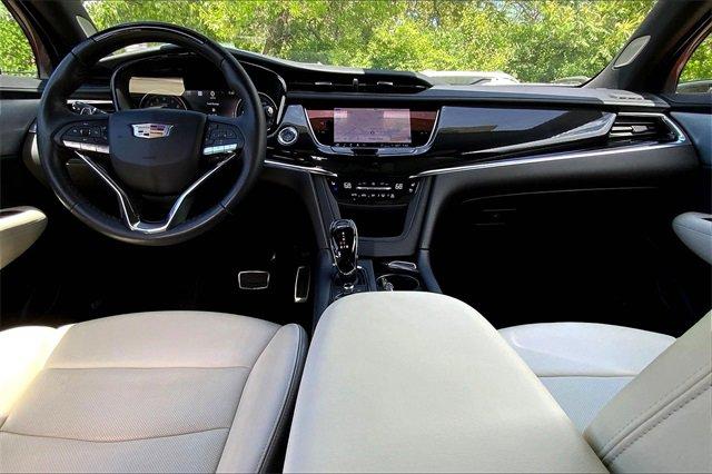 2023 Cadillac XT6 Vehicle Photo in KANSAS CITY, MO 64114-4545