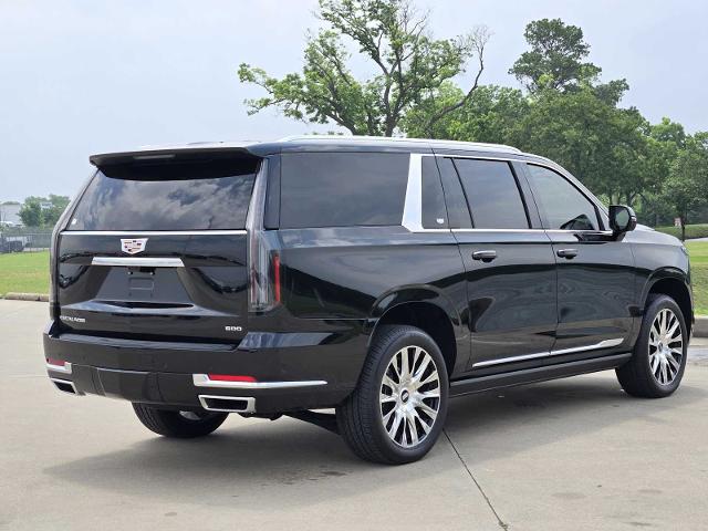 2025 Cadillac Escalade ESV Vehicle Photo in DENTON, TX 76210-9321