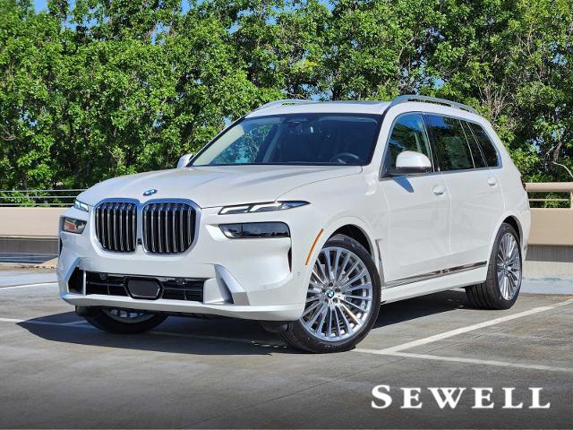 2026 BMW X7 xDrive40i Vehicle Photo in PLANO, TX 75024