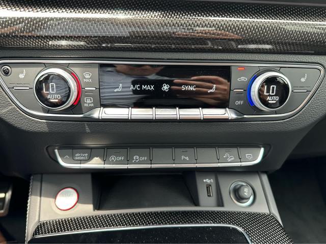 2025 Audi SQ5 Vehicle Photo in HOUSTON, TX 77090