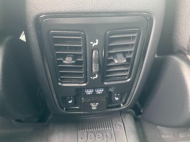 2020 Jeep Grand Cherokee Vehicle Photo in Kaukauna, WI 54130