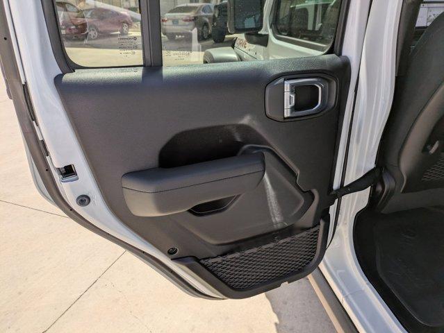 2024 Jeep Gladiator Vehicle Photo in SELMA, TX 78154-1460