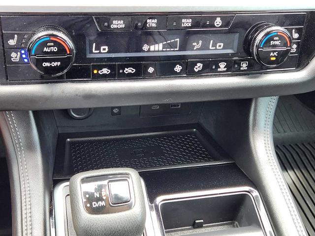 2022 Nissan Pathfinder Vehicle Photo in DENTON, TX 76210-9321