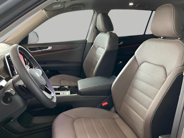 2025 Volkswagen Atlas Vehicle Photo in Oshkosh, WI 54904