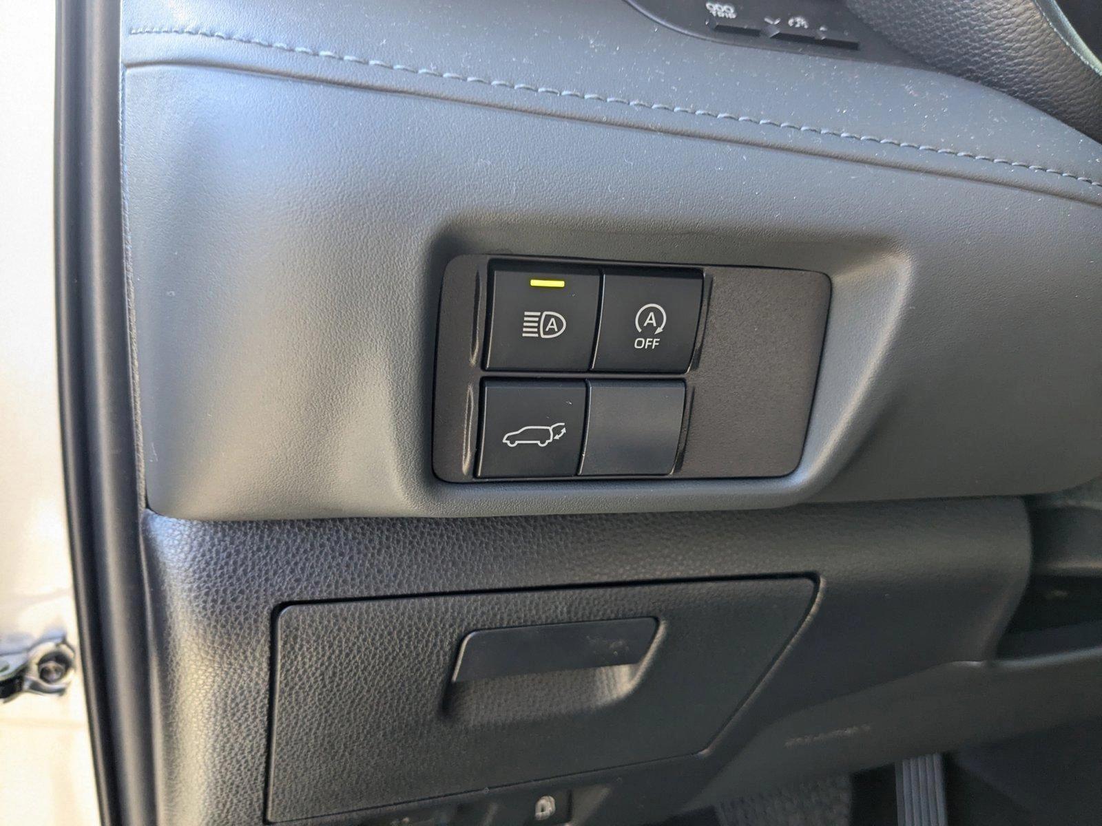 2023 Toyota Highlander Vehicle Photo in Winter Park, FL 32792