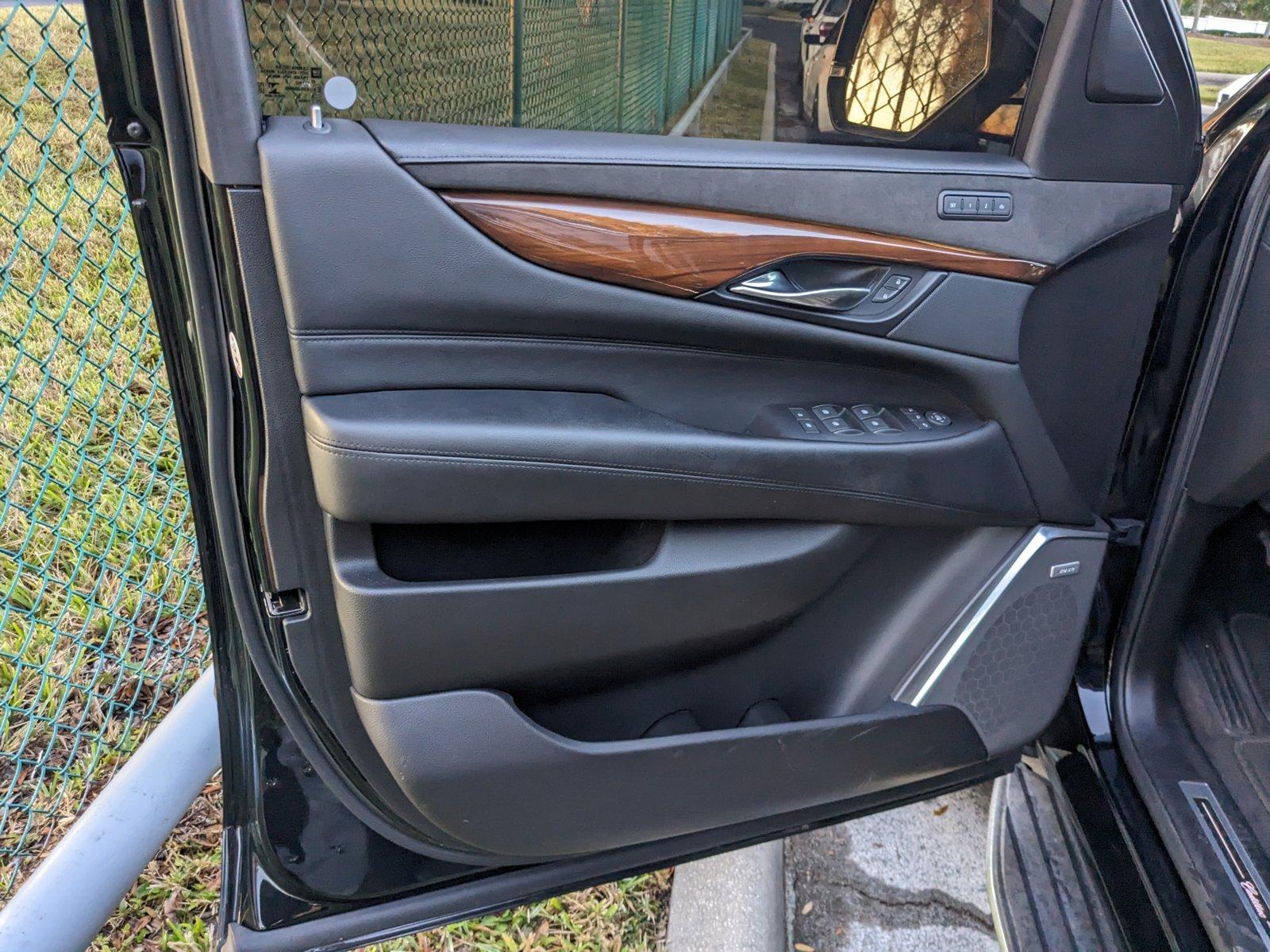 2020 Cadillac Escalade Vehicle Photo in Sanford, FL 32771