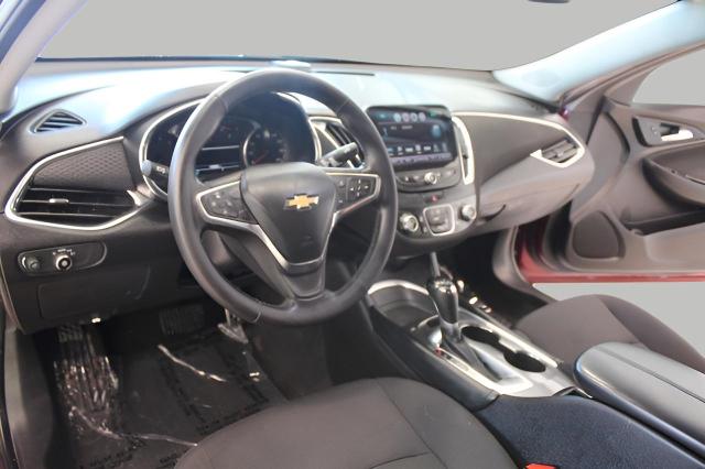 2017 Chevrolet Malibu Vehicle Photo in Green Bay, WI 54304