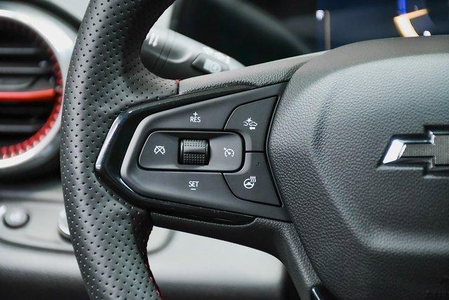 2025 Chevrolet Trax Vehicle Photo in EVERETT, WA 98203-5662