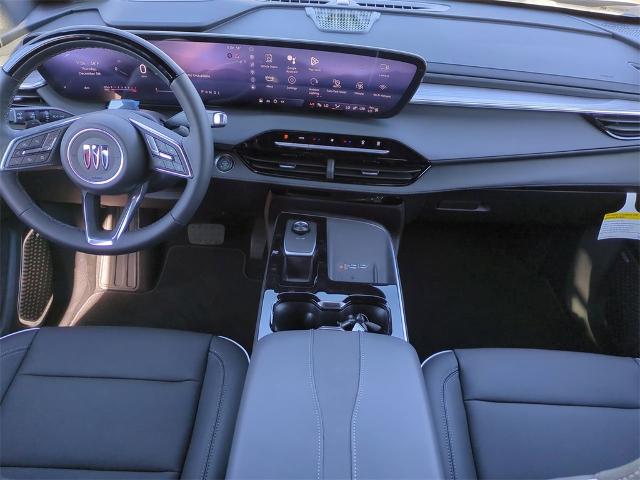 2025 Buick Enclave Vehicle Photo in GOODYEAR, AZ 85338-1310