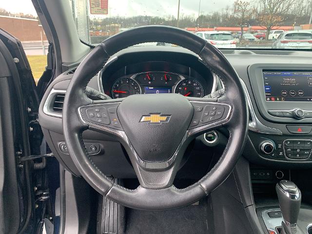 2020 Chevrolet Equinox Vehicle Photo in MOON TOWNSHIP, PA 15108-2571