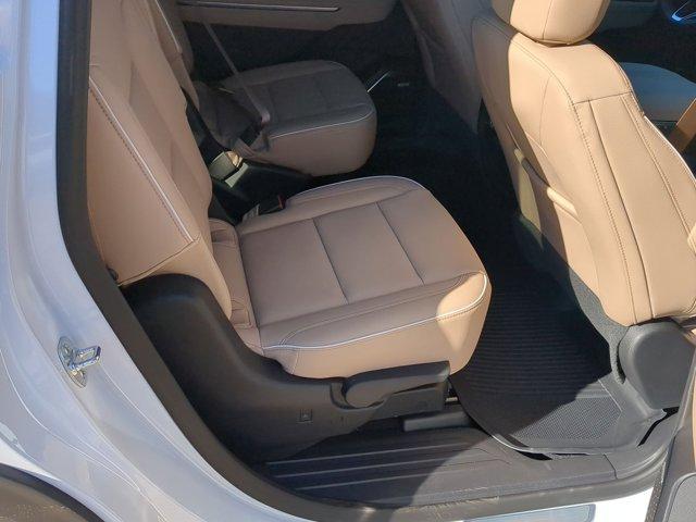 2025 Buick Enclave Vehicle Photo in ALBERTVILLE, AL 35950-0246