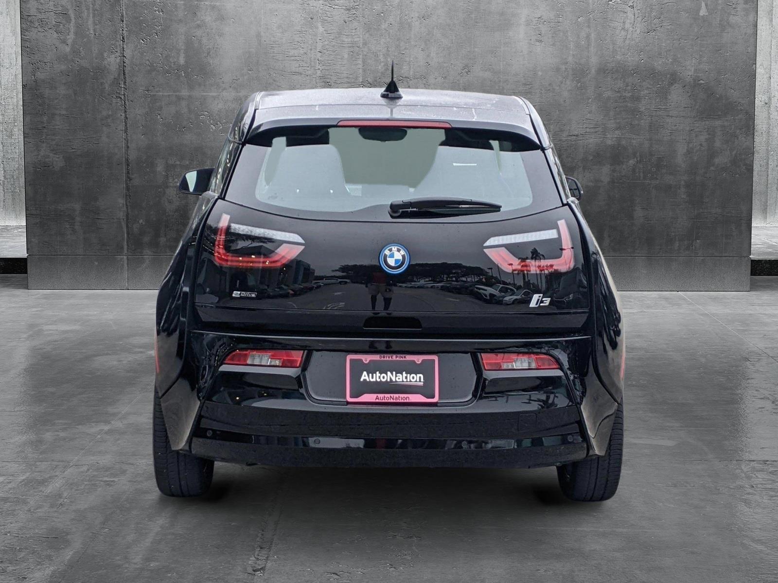 2017 BMW i3 Vehicle Photo in PEMBROKE PINES, FL 33024-6534