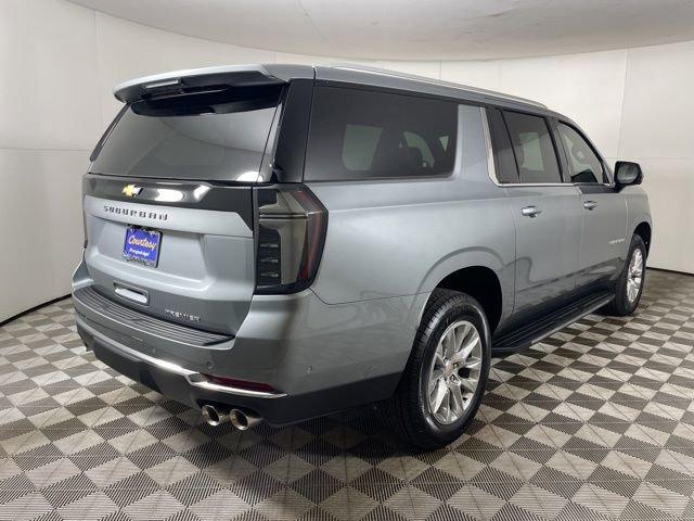 2025 Chevrolet Suburban Vehicle Photo in PHOENIX, AZ 85014-3381